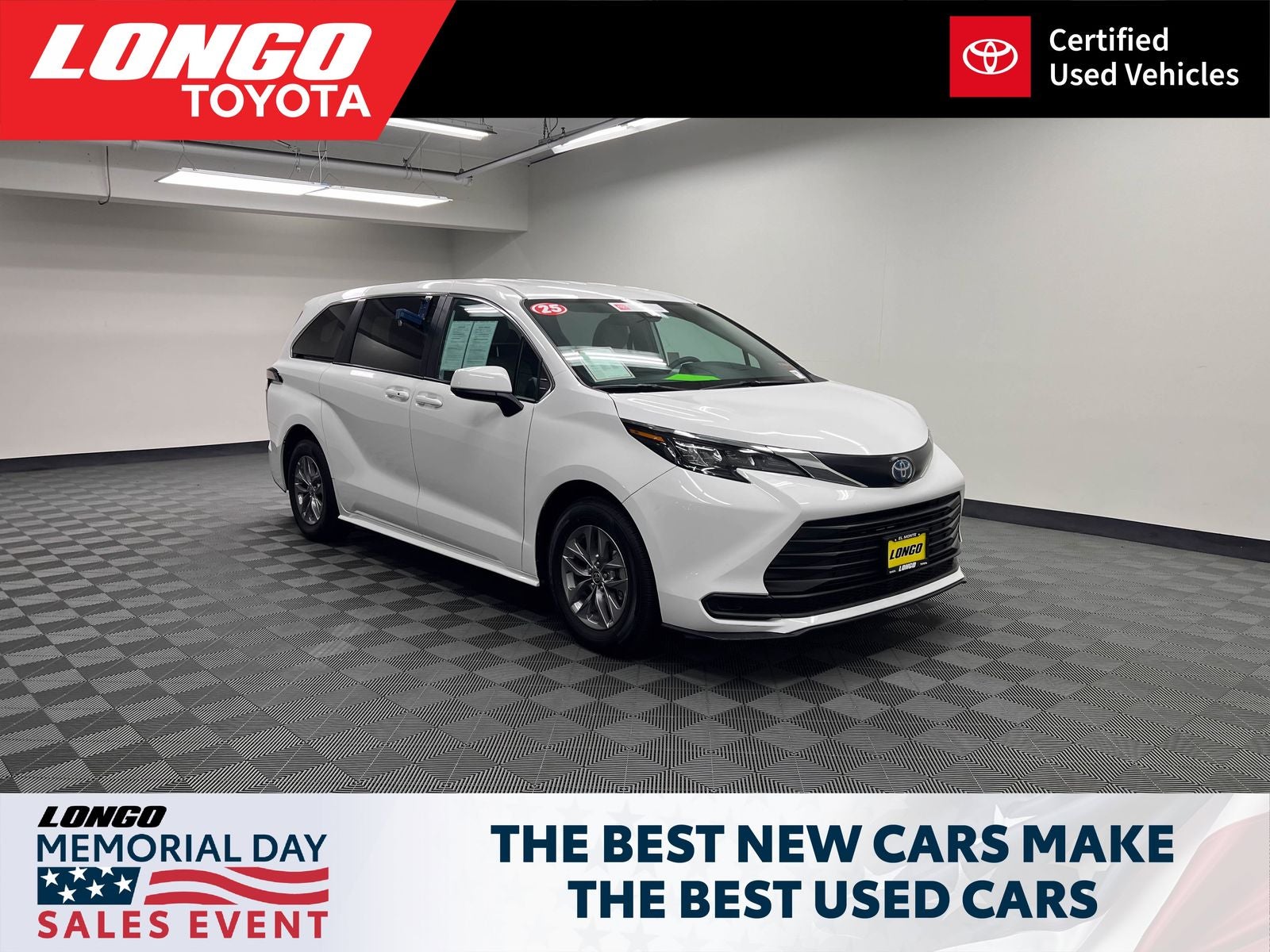 2025 Toyota Sienna LE 8-Passenger Hybrid FWD's photo