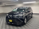2026 Toyota Sienna LE 8 Passenger