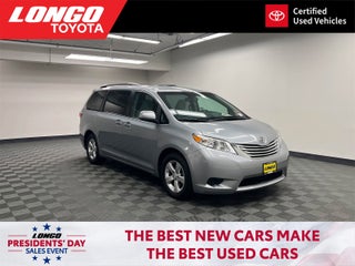 2017 Toyota Sienna LE 8 Passenger