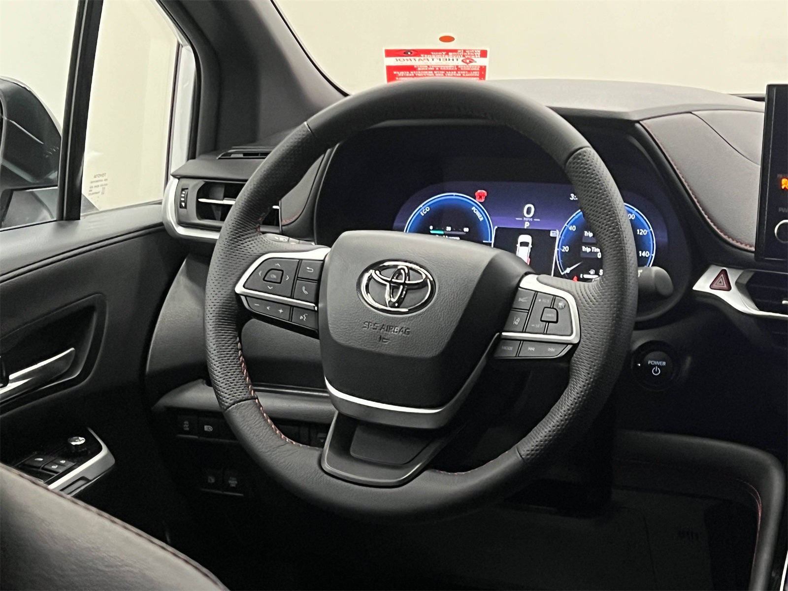 2025 Toyota Sienna XSE 7 Passenger