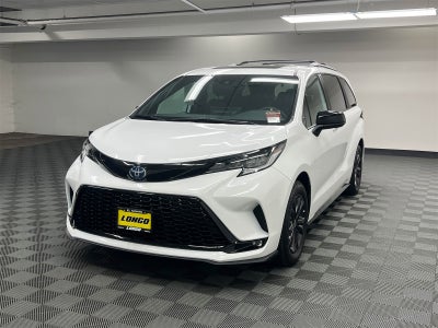 2025 Toyota Sienna XSE 7 Passenger