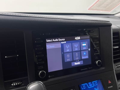 2019 Toyota Sienna SE 8 Passenger