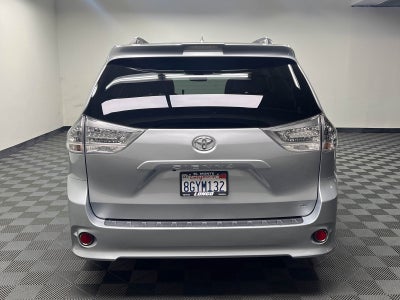 2019 Toyota Sienna SE 8 Passenger