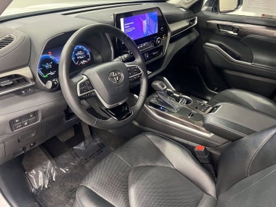 2023 Toyota Highlander Hybrid Limited