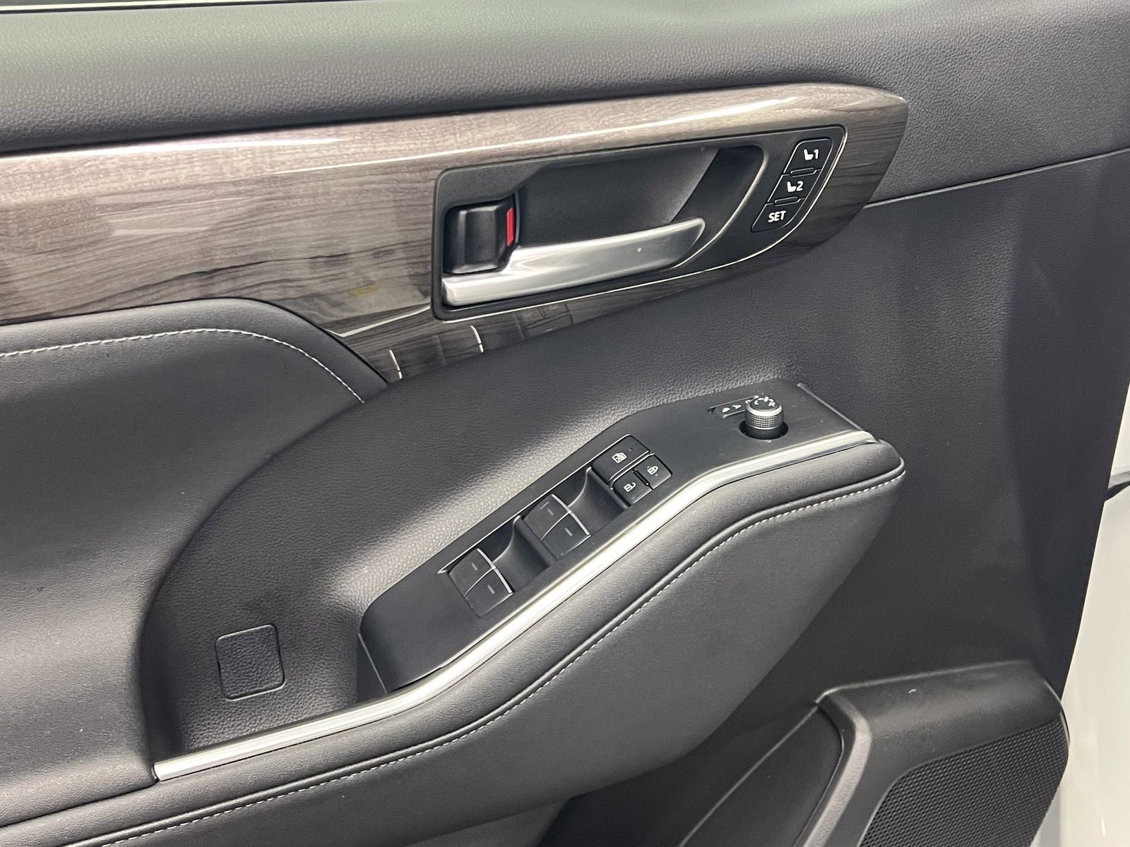 2023 Toyota Highlander Hybrid Limited