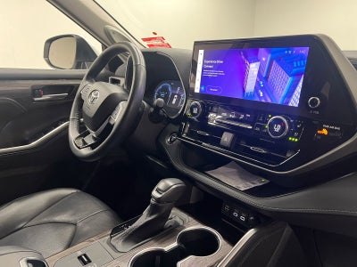 2023 Toyota Highlander Hybrid Limited