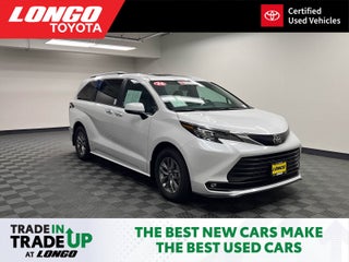 2026 Toyota Sienna XLE 8 Passenger