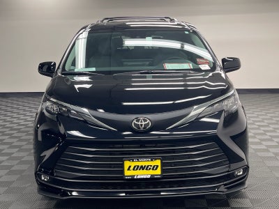 2026 Toyota Sienna XLE 8 Passenger