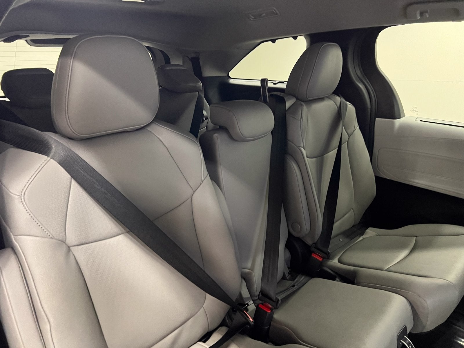 2026 Toyota Sienna XLE 8 Passenger