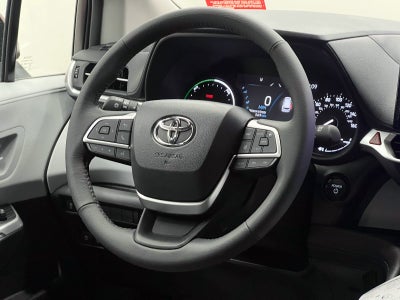 2026 Toyota Sienna XLE 8 Passenger