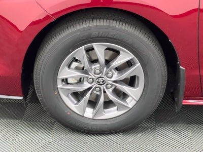 2026 Toyota Sienna XLE 8 Passenger