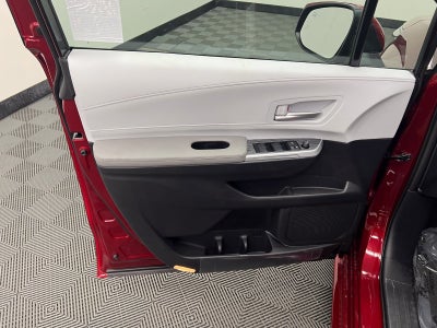 2026 Toyota Sienna XLE 8 Passenger