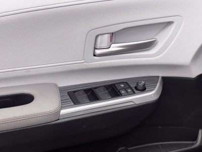 2026 Toyota Sienna XLE 8 Passenger