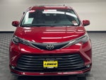 2026 Toyota Sienna XLE 8 Passenger