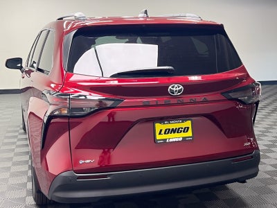 2026 Toyota Sienna XLE 8 Passenger