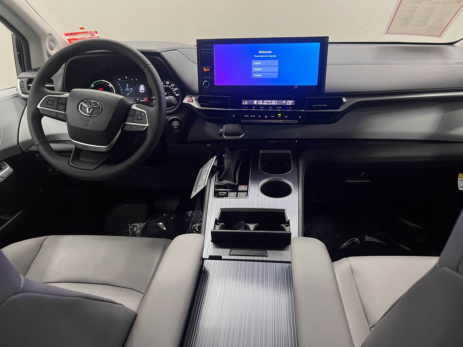 2026 Toyota Sienna XLE 8 Passenger