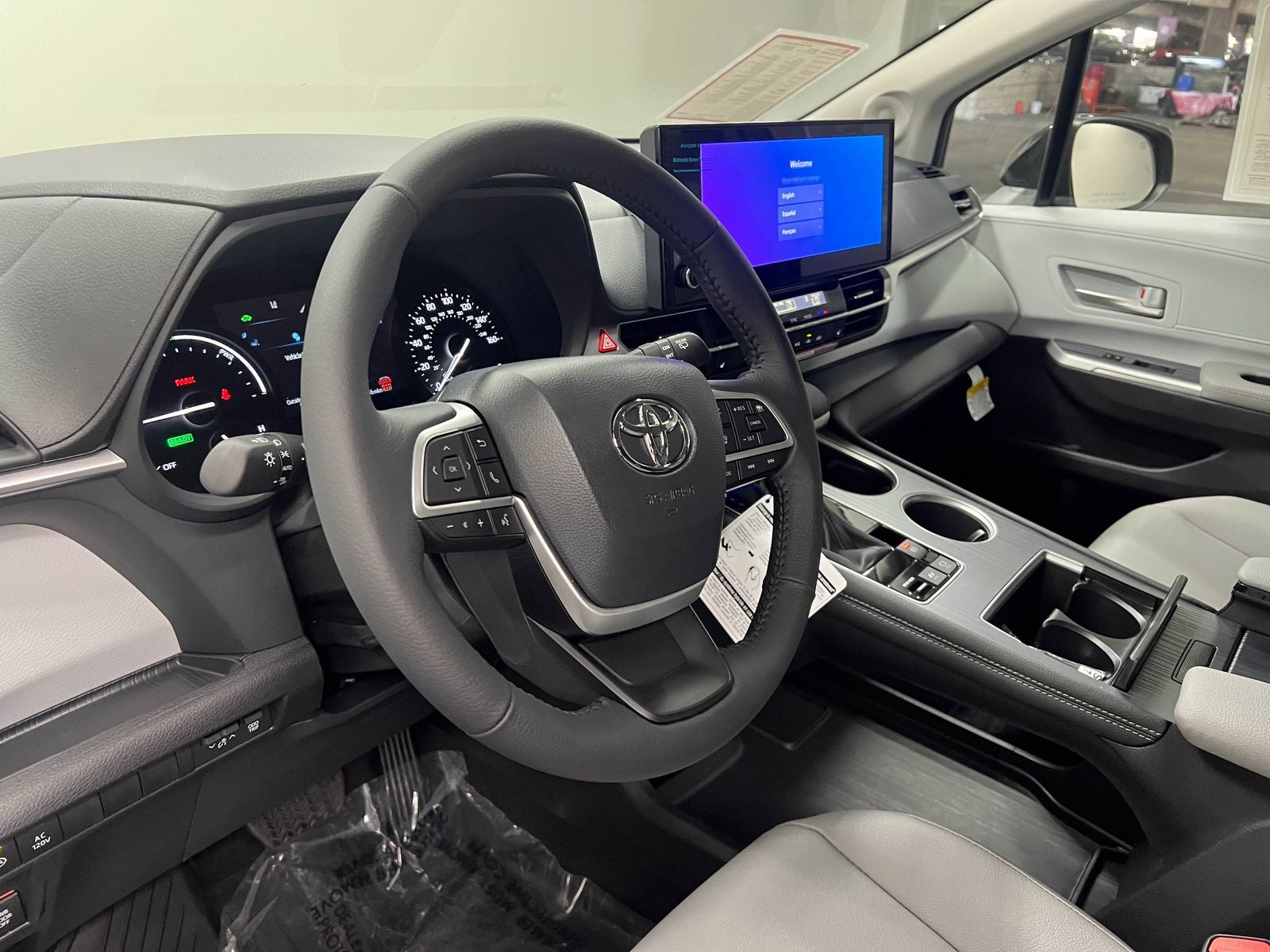 2026 Toyota Sienna XLE 8 Passenger