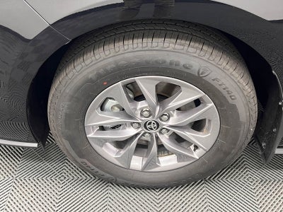 2026 Toyota Sienna XLE 8 Passenger