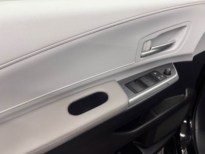 2026 Toyota Sienna XLE 8 Passenger