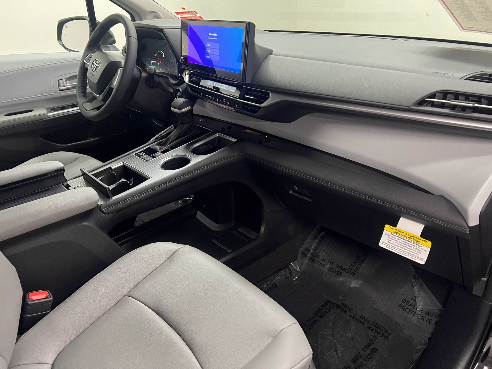 2026 Toyota Sienna XLE 8 Passenger