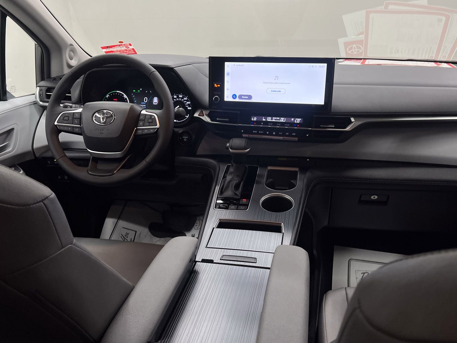 2026 Toyota Sienna XLE 8 Passenger