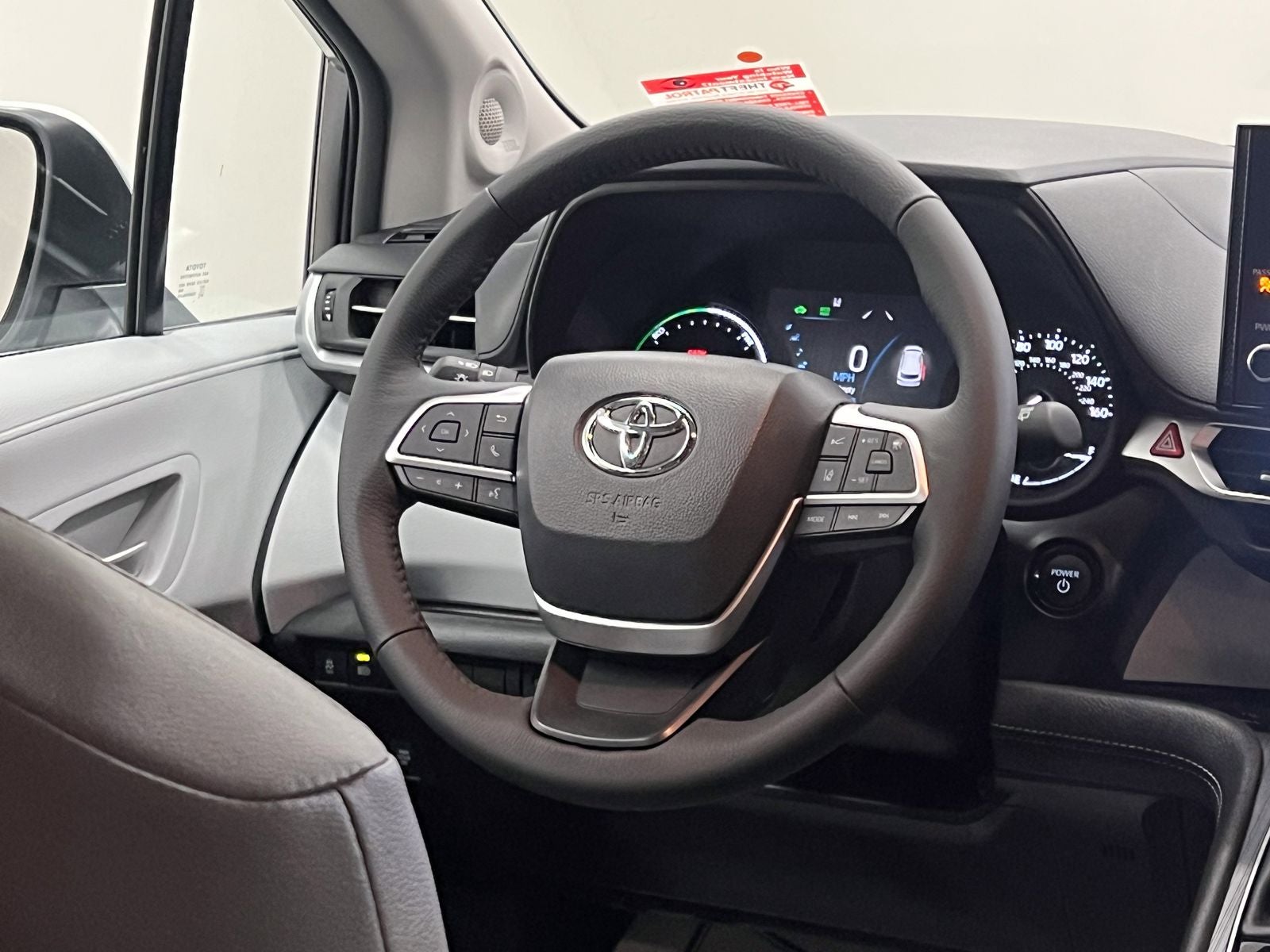 2026 Toyota Sienna XLE 8 Passenger