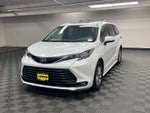 2026 Toyota Sienna XLE 8 Passenger