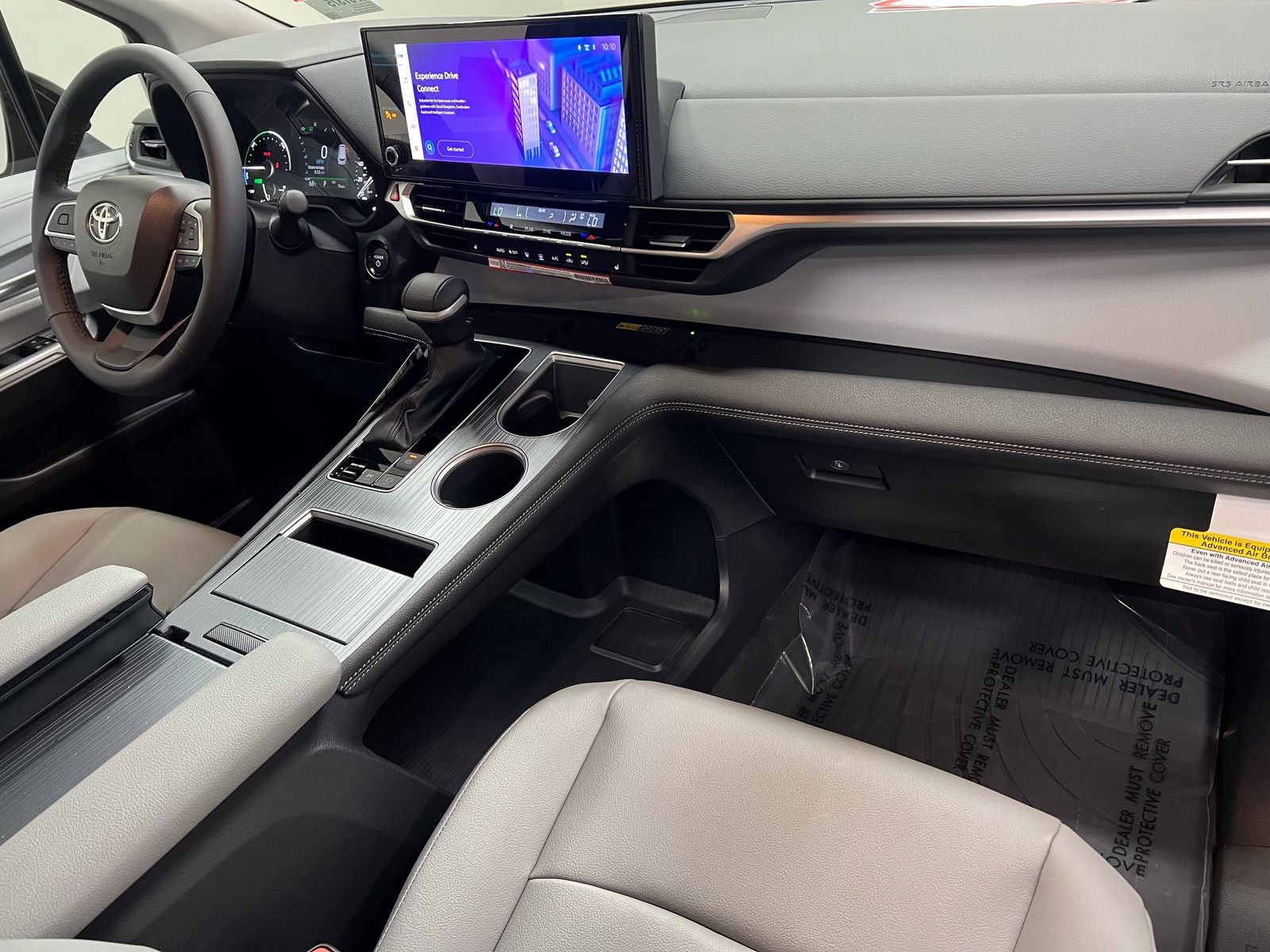 2026 Toyota Sienna XLE 8 Passenger