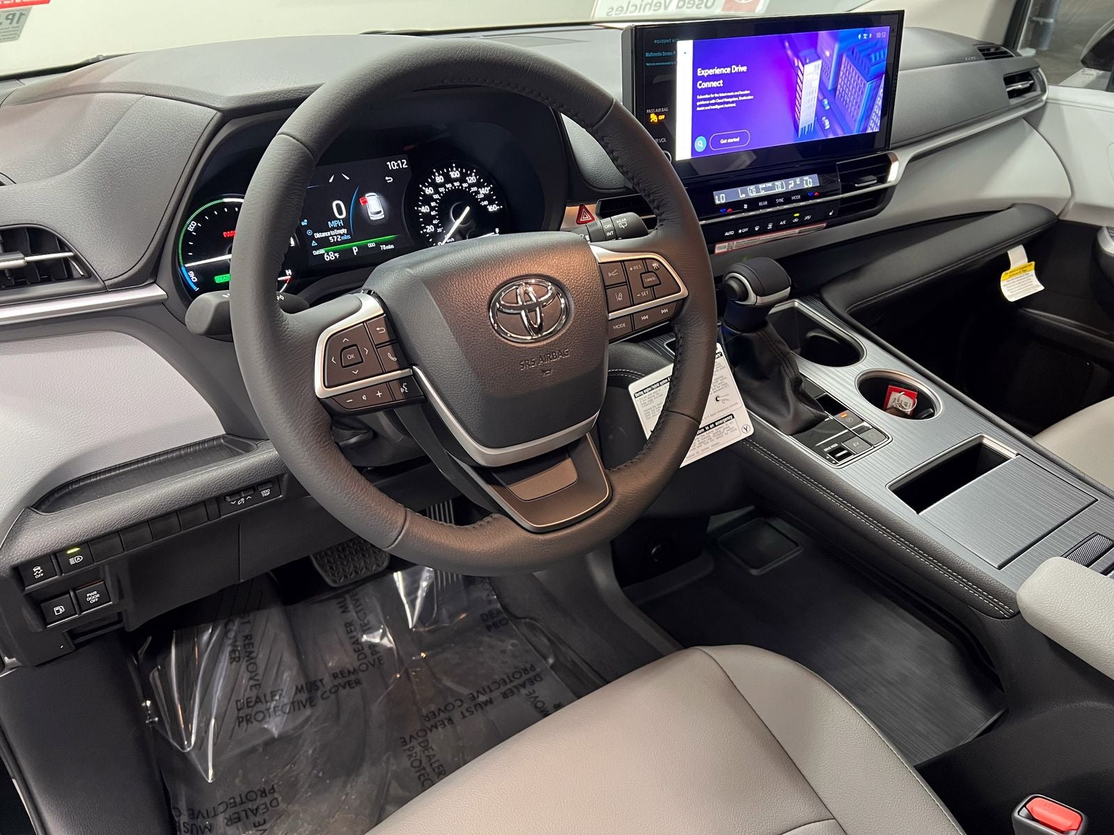 2026 Toyota Sienna XLE 8 Passenger
