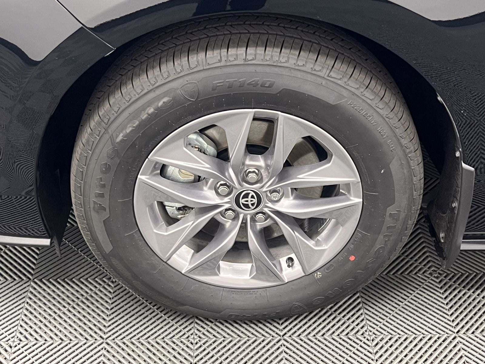 2026 Toyota Sienna XLE 8 Passenger