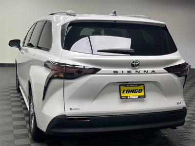 2026 Toyota Sienna XLE