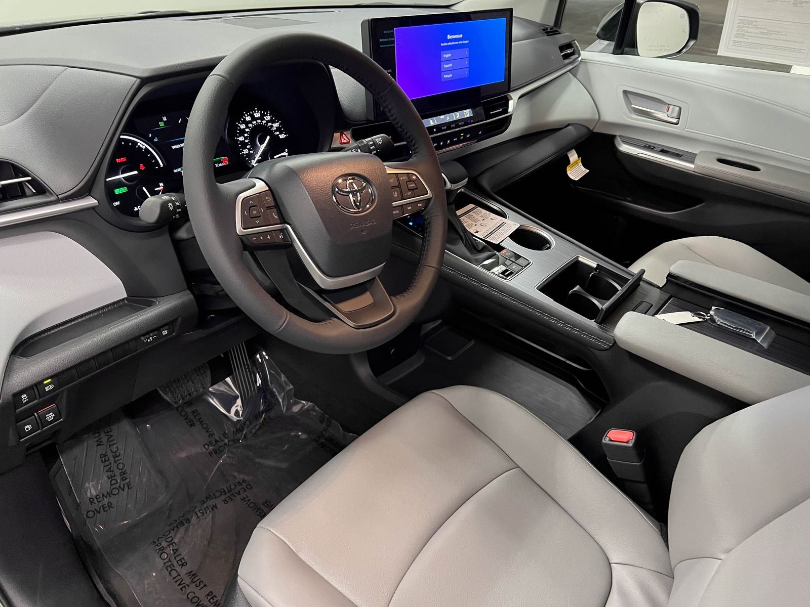 2026 Toyota Sienna XLE 8 Passenger