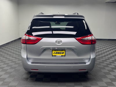 2020 Toyota Sienna XLE 8 Passenger