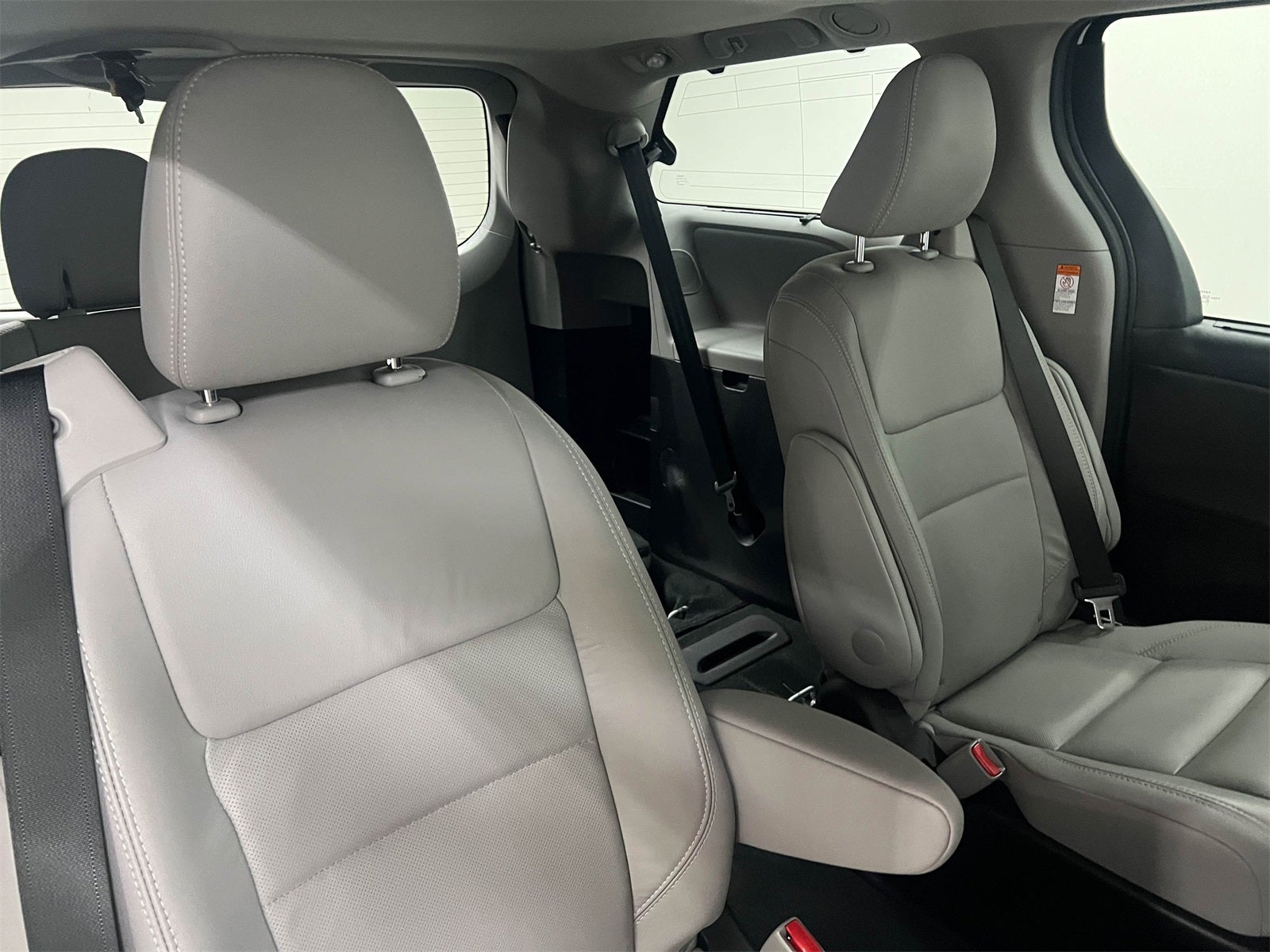 2017 Toyota Sienna Limited Premium 7 Passenger