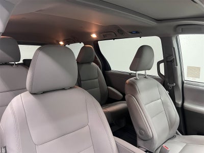 2020 Toyota Sienna XLE 8 Passenger