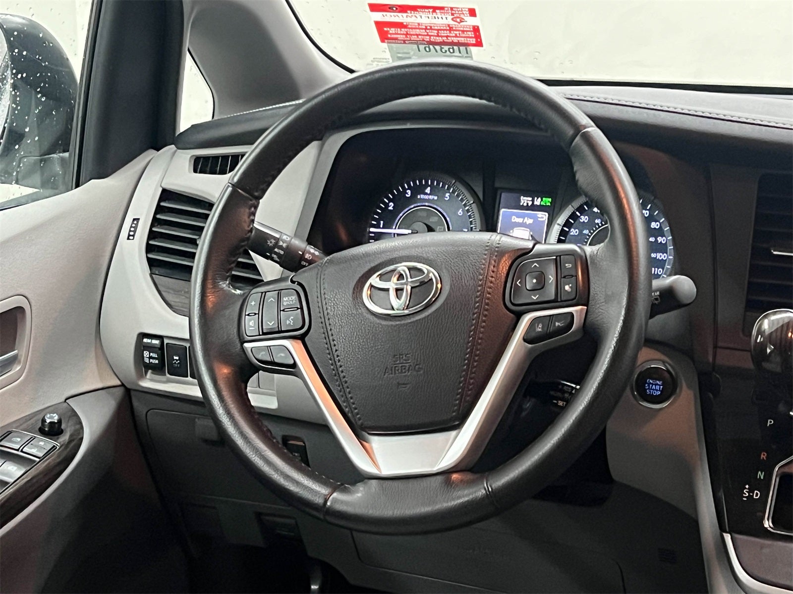 2020 Toyota Sienna XLE 8 Passenger