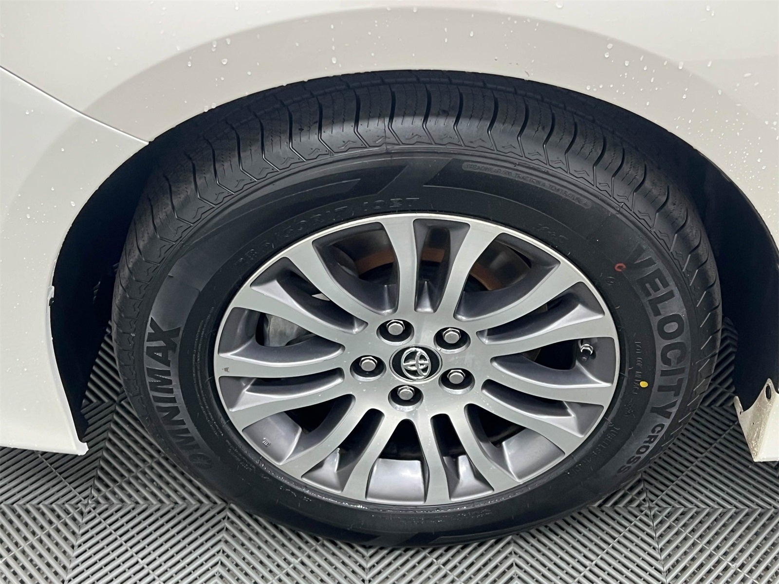 2020 Toyota Sienna XLE 8 Passenger