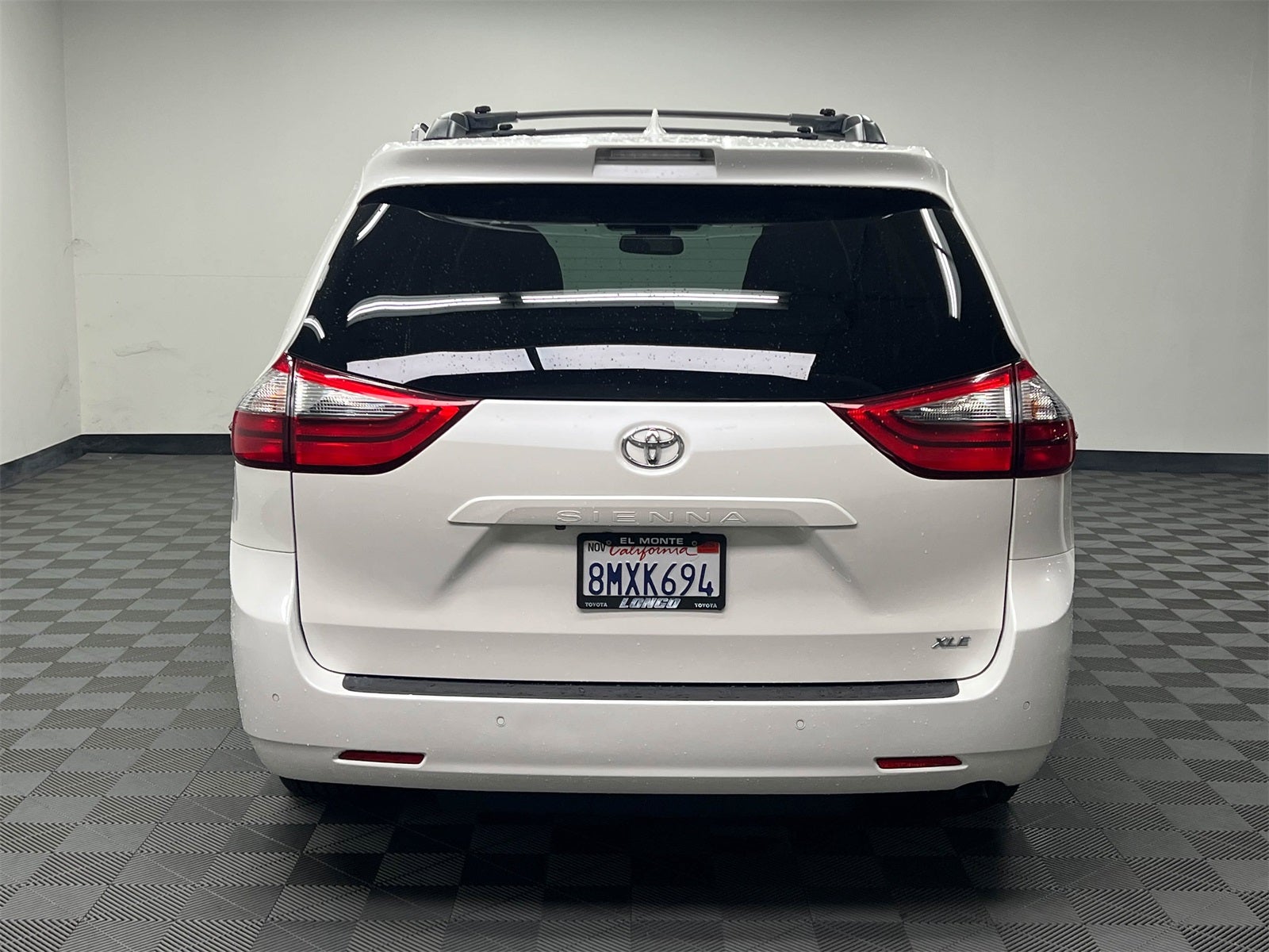 2020 Toyota Sienna XLE 8 Passenger