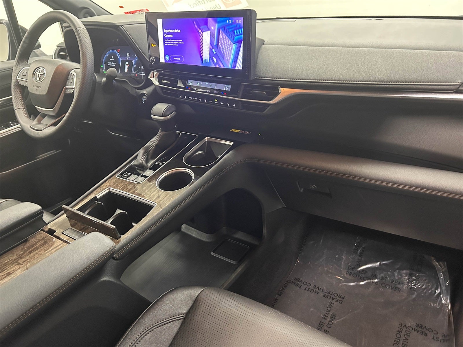 2025 Toyota Sienna Limited 7 Passenger