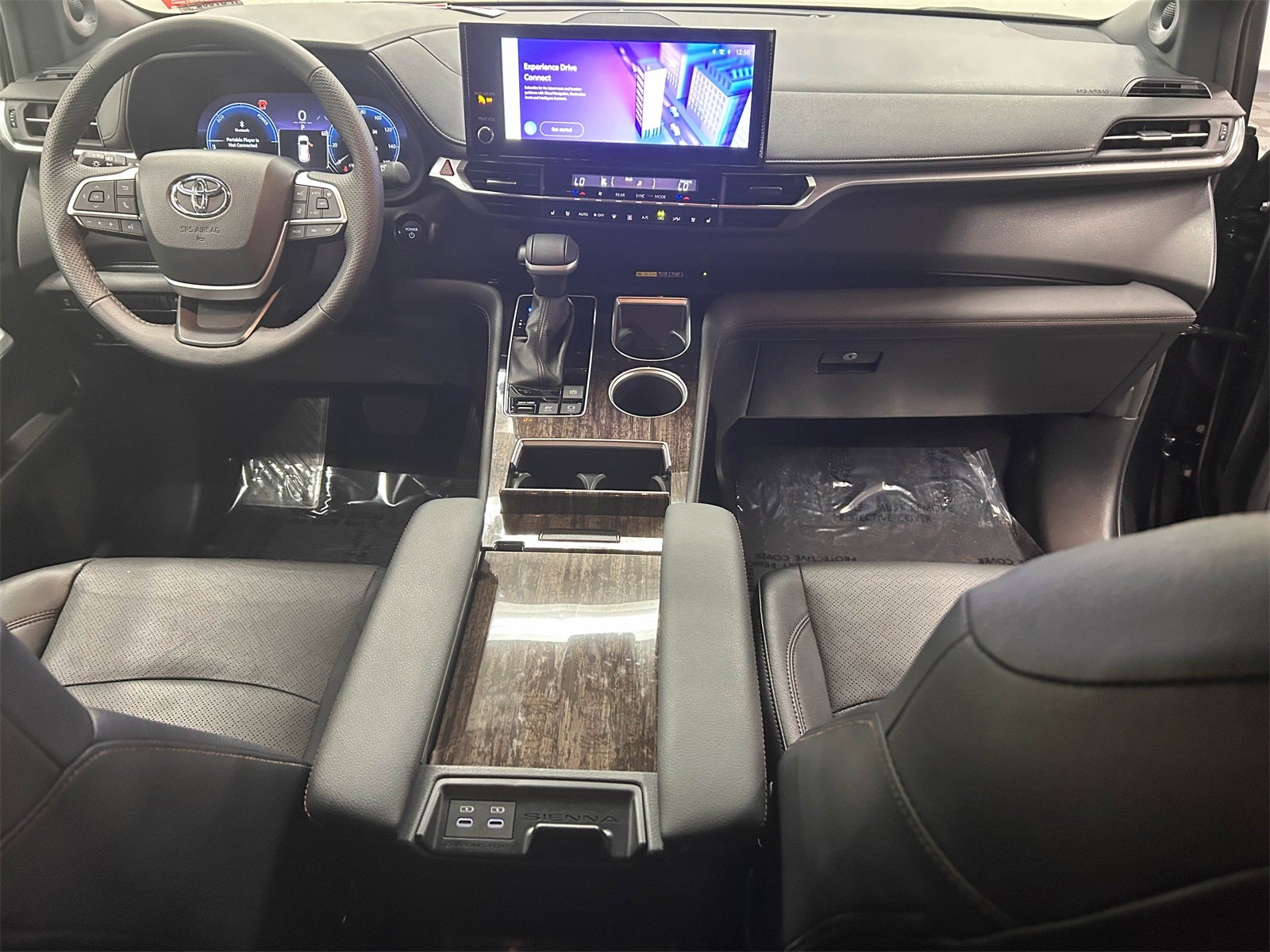 2025 Toyota Sienna Limited 7 Passenger