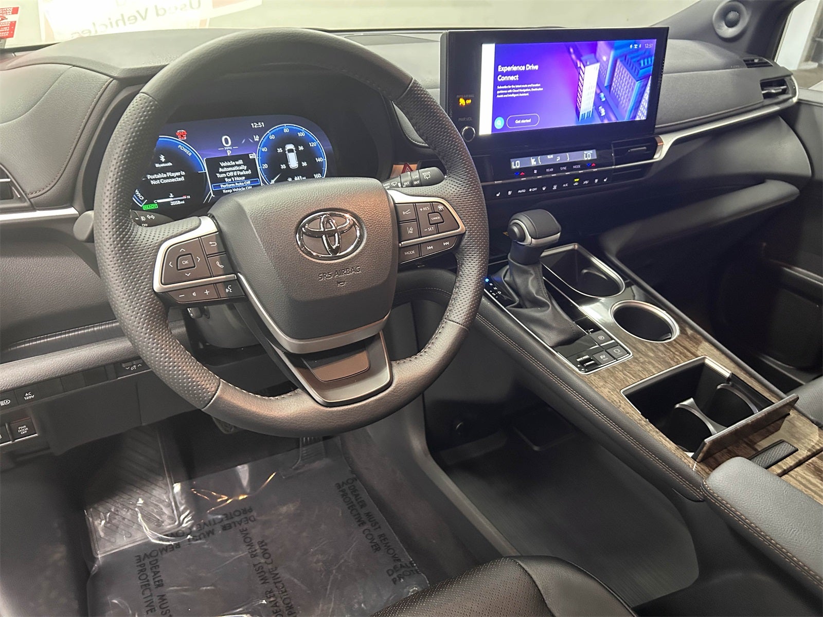 2025 Toyota Sienna Limited 7 Passenger
