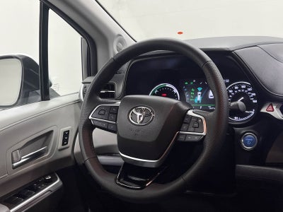 2023 Toyota Sienna Limited 7 Passenger