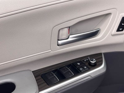 2023 Toyota Sienna Limited 7 Passenger