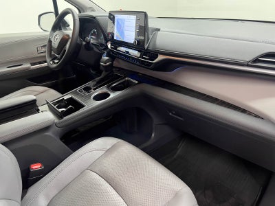 2023 Toyota Sienna Limited 7 Passenger