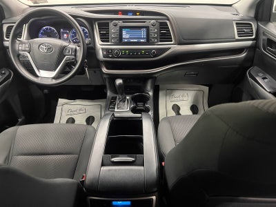 2018 Toyota Highlander LE
