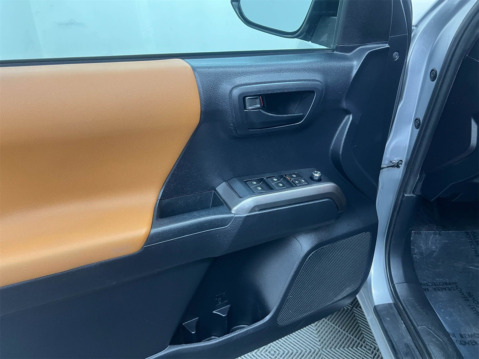 2018 Toyota Tacoma SR RWD