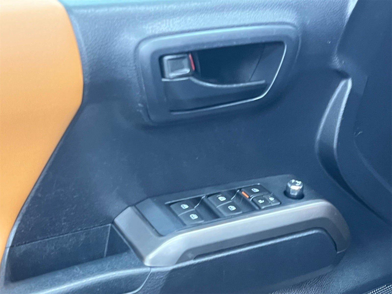 2018 Toyota Tacoma SR RWD