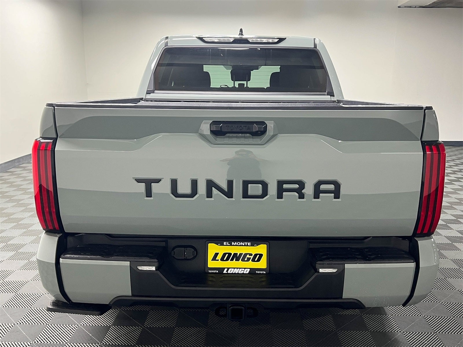 2023 Toyota Tundra SR5 RWD
