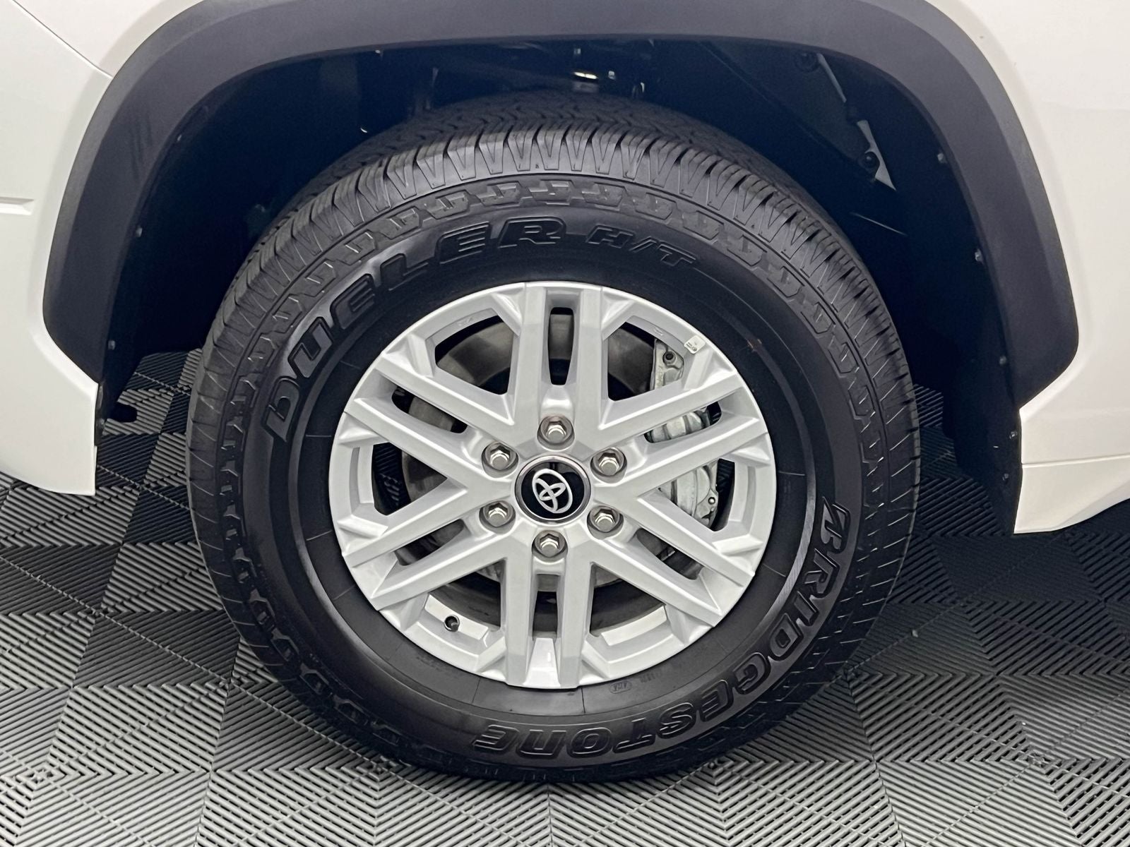 2025 Toyota Tundra SR5 RWD
