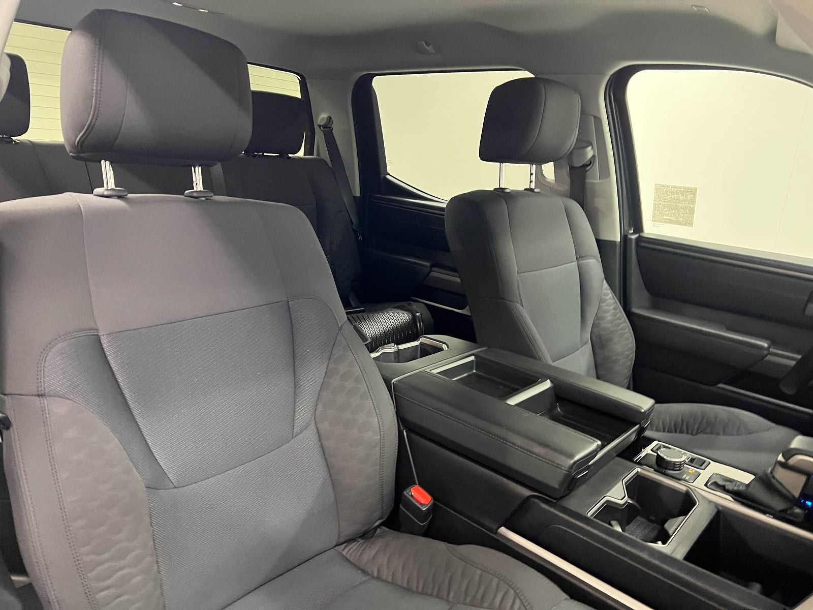 2022 Toyota Tundra SR5 4WD